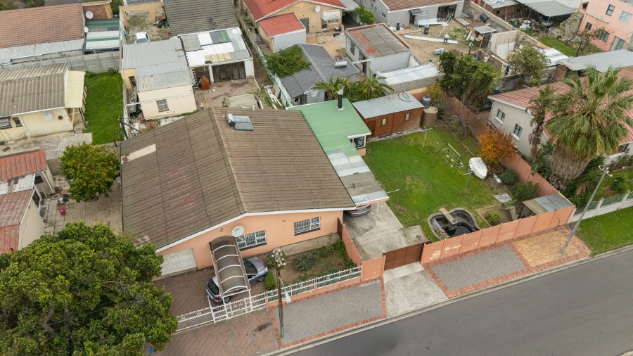 3 Bedroom Property for Sale in Parow Valley Western Cape
